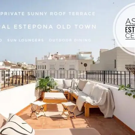 Apartmán Astor Centro. 360 Roof Terrace. Epicentre Old Town Estepona