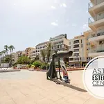 Astor Centro. 360 Roof Terrace. Epicentre Old Town アパート エステポナ
